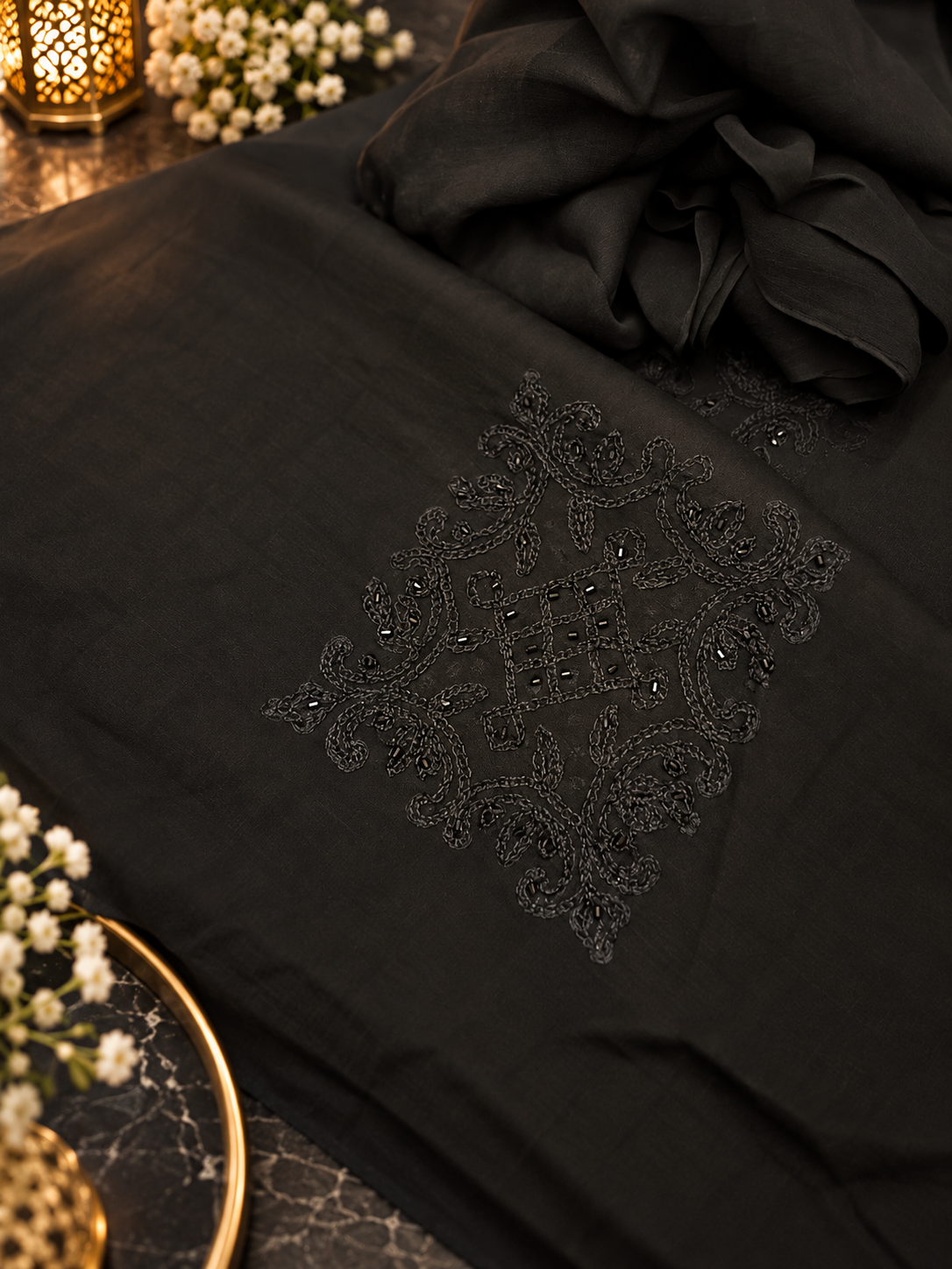 Black Hand Embroidered Cotton Lawn 3 Piece Unstitched Suit Ciyaab