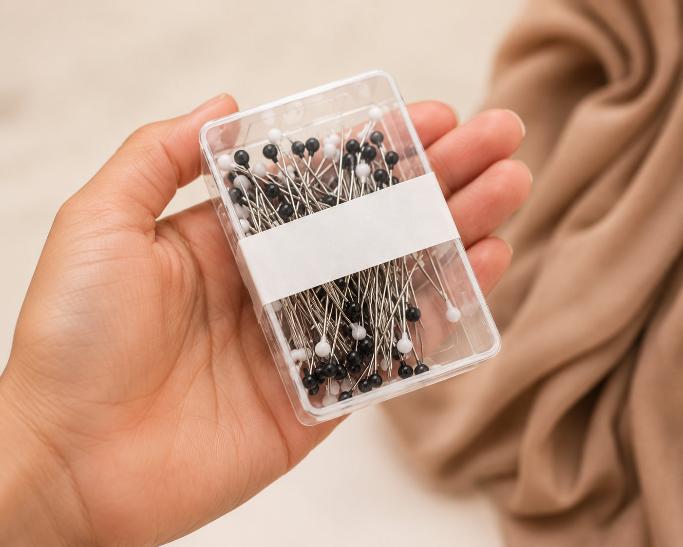Premium Black & White Hijab Head Pins Box Set