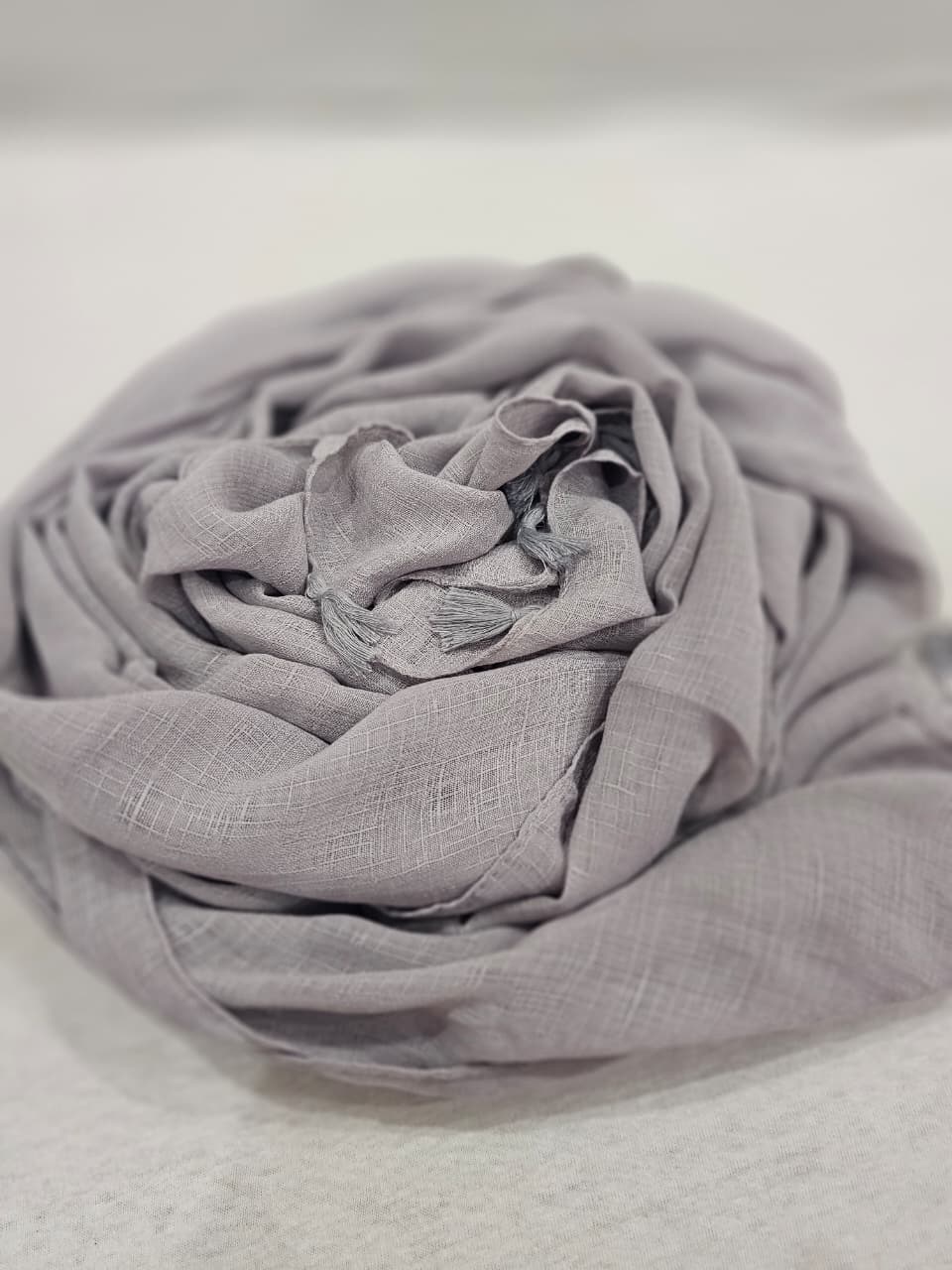Butter Lawn Hijab – Grey | Soft & Lightweight